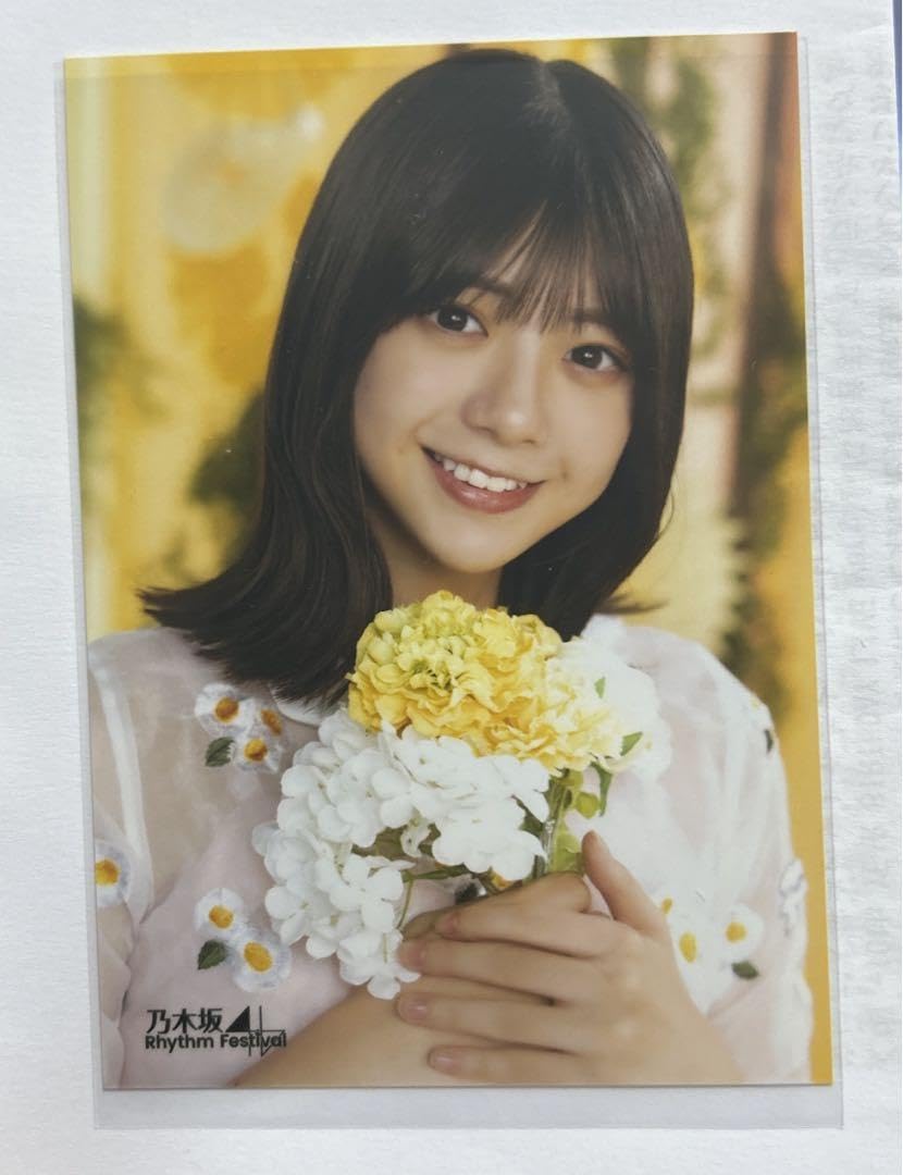 乃木フェス 当選品 サインなし 冨里奈央 Amazon.co.jp: 乃木坂46 乃木